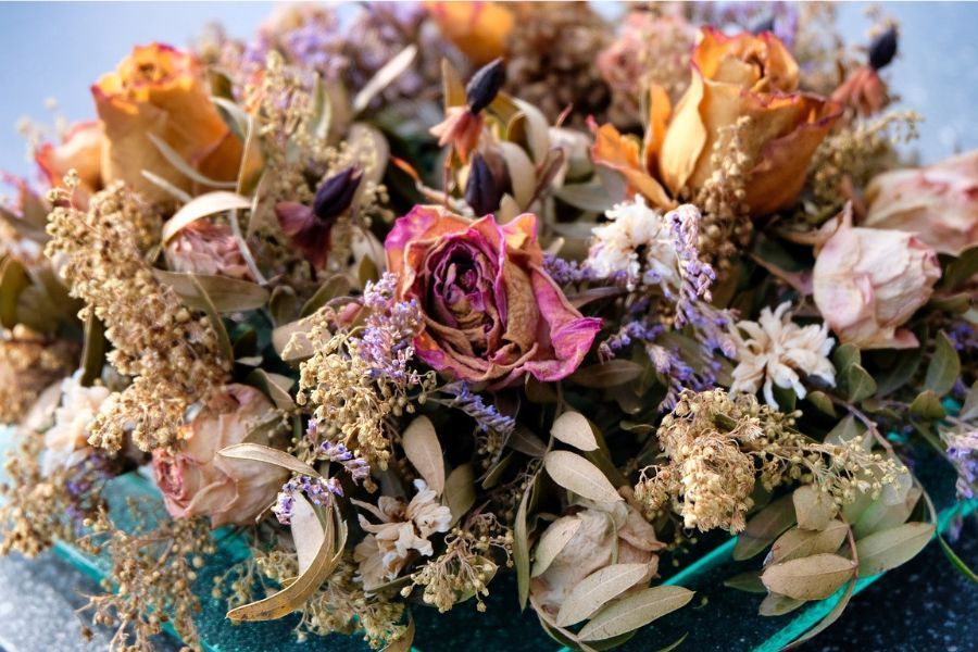 How to Air Dry Flowers