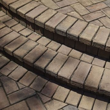 BELDEN Crestline Full Sized 60mm Clay Pavers