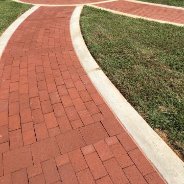 PINE HALL Pathway 60mm Clay Pavers, Square