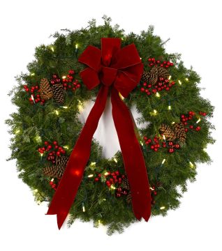 Wreath, Gertens Signature Traditional Christmas Wreath with Lights Assortment, 1 wreath